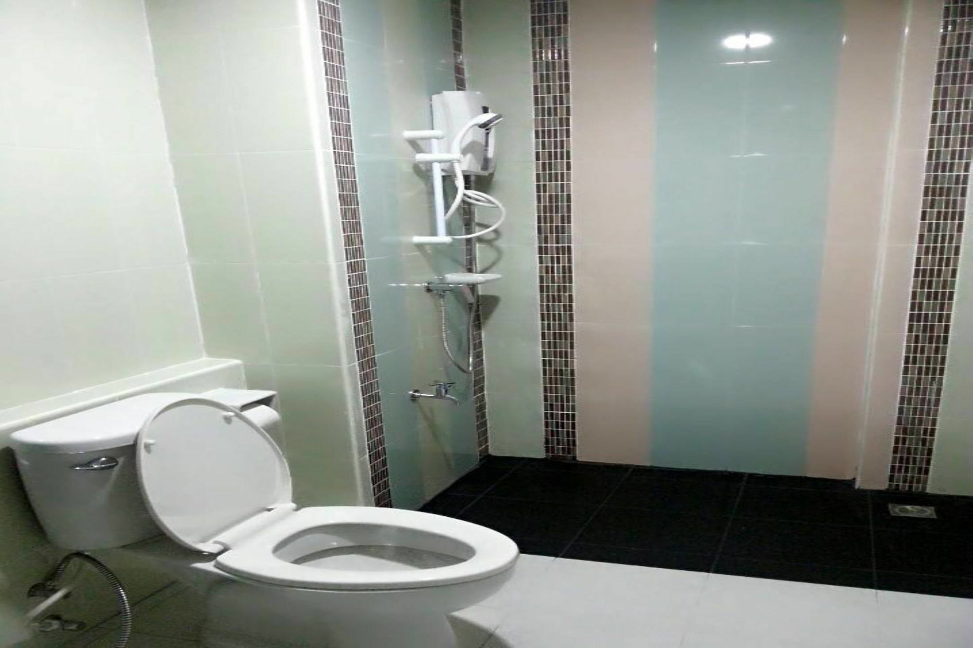Central View Hostel Хат Яй Екстериор снимка